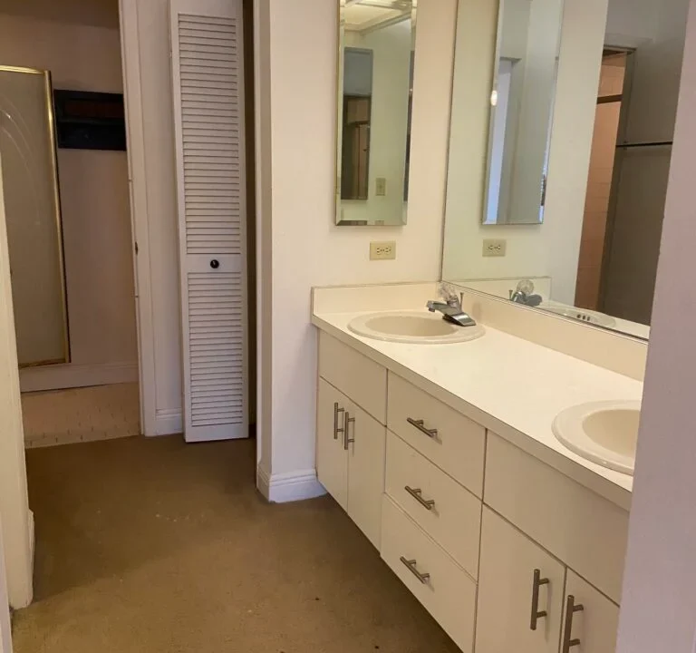 20200104_175056384_iOS-768x1024