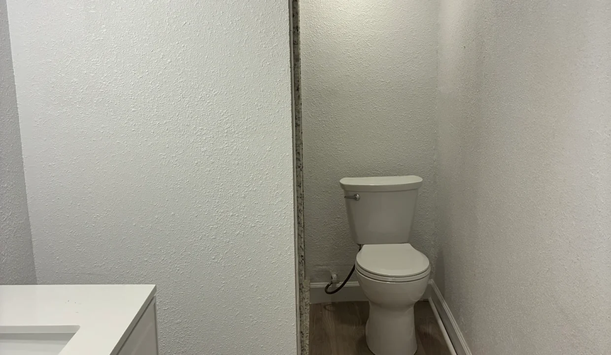 20251212_185215420_iOS