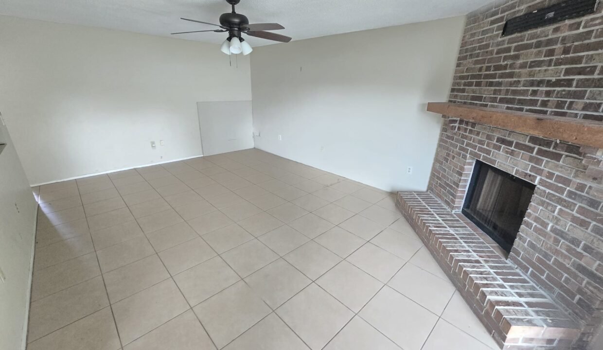 WhatsApp Image 2025-11-06 at 3.25.21 PM