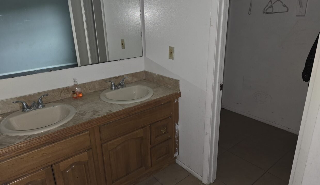 WhatsApp Image 2025-11-06 at 3.25.26 PM