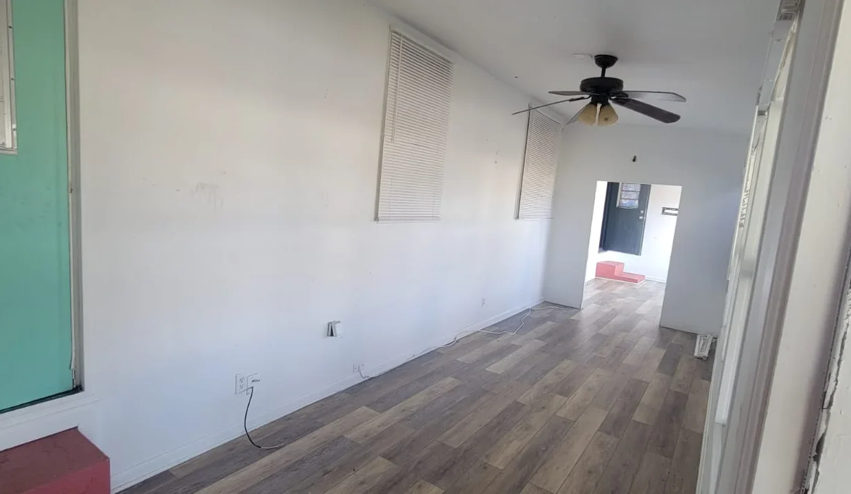 20250224_003508000_iOS-2