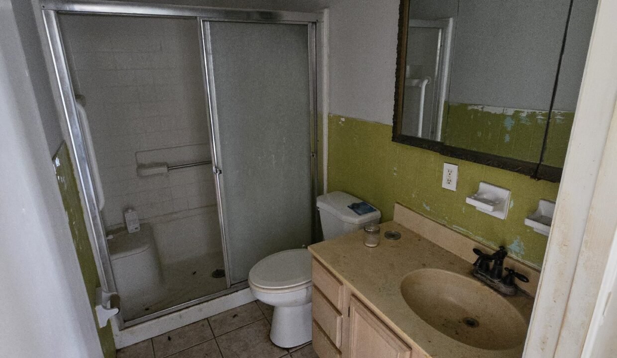 230d4725-3167-428a-9d04-e7d2960356b3